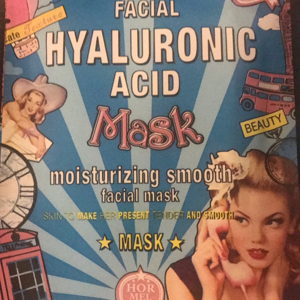 Makeup Bundle - Picture 4 of 7